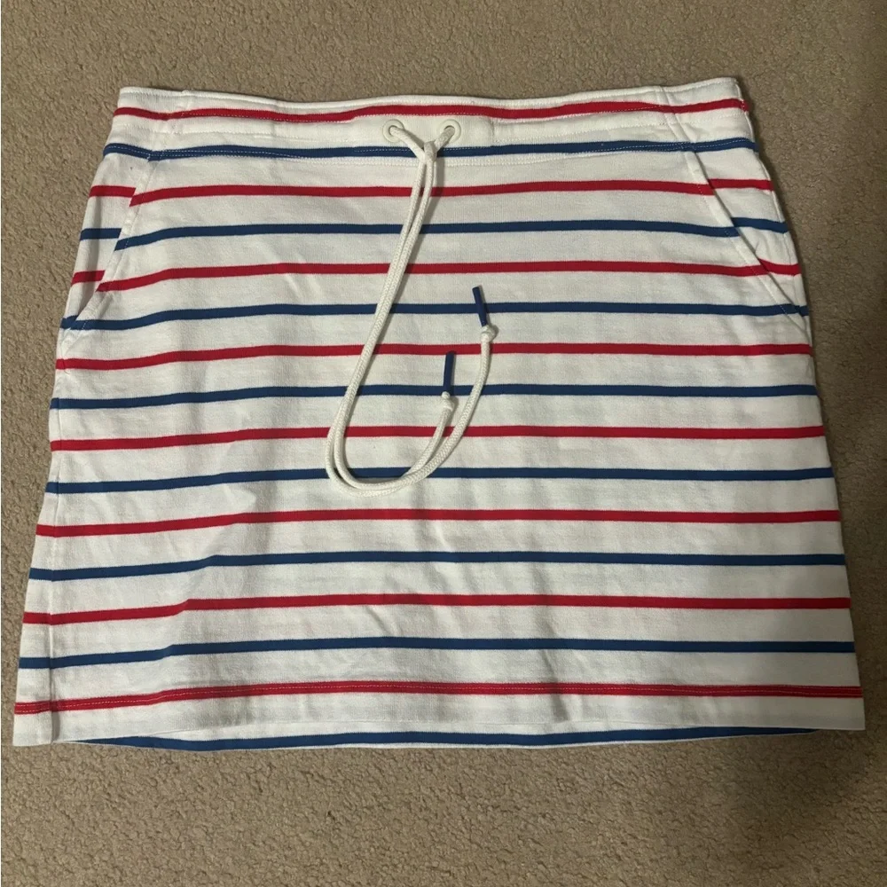Vineyard Vines White Mini Skirt with Red and Blue Stripes